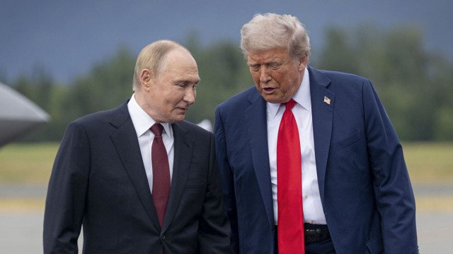 WSJ: Путин предложил Трампу и Си встретиться без Зеленского для обсуждения завершения войны