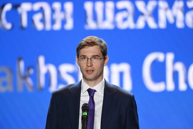 Тимур Турлов возглавил ФИДЕ на фоне скандала в Украине