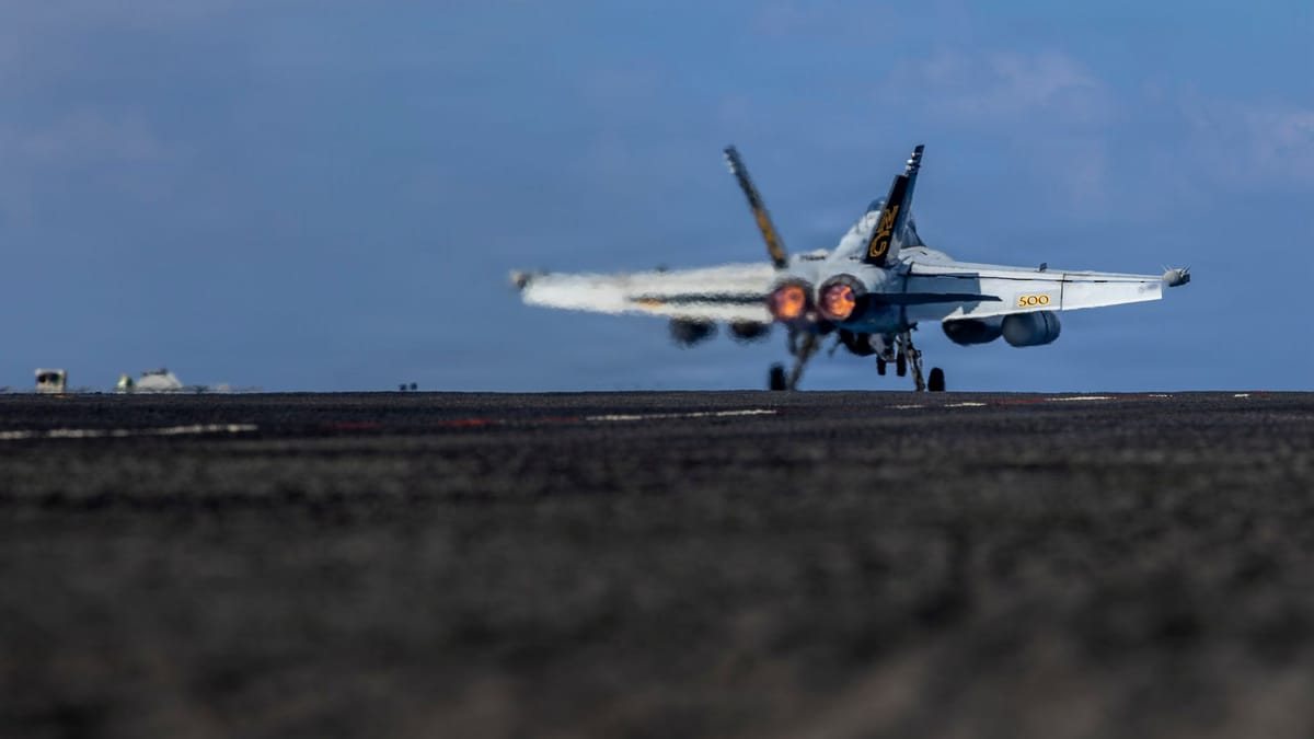 США нанесли новую волну ударов по иранским ракетным позициям