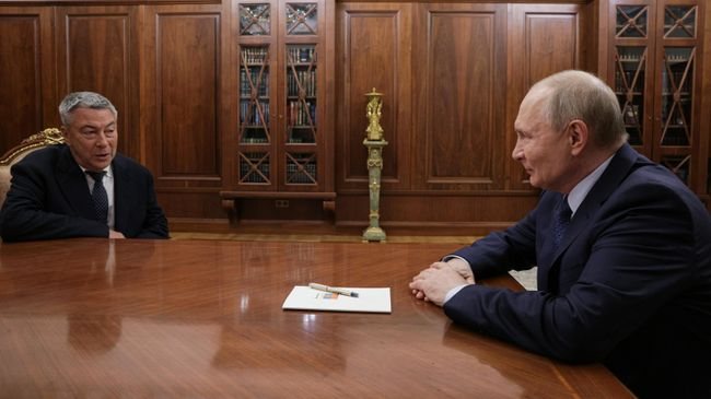 Путин назвал Газпромбанк одним из крупнейших банков России
