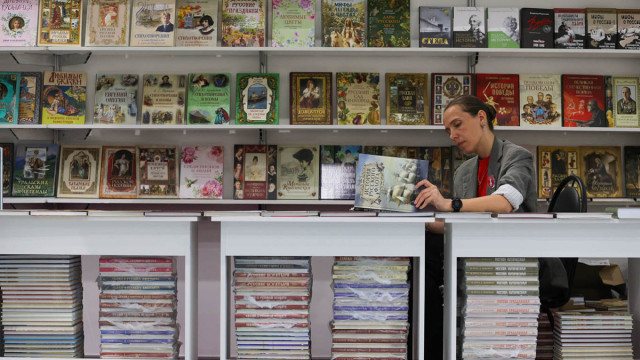 Крупнейшая книжная сеть уничтожила книги на 100 млн рублей из-за новых законов