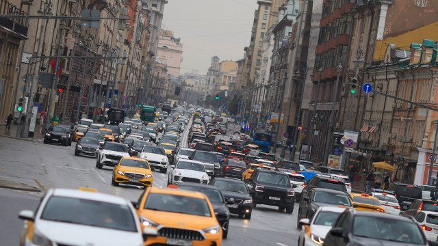 В России хотят легализовать регистрацию угнанных машин из «недружественных» стран