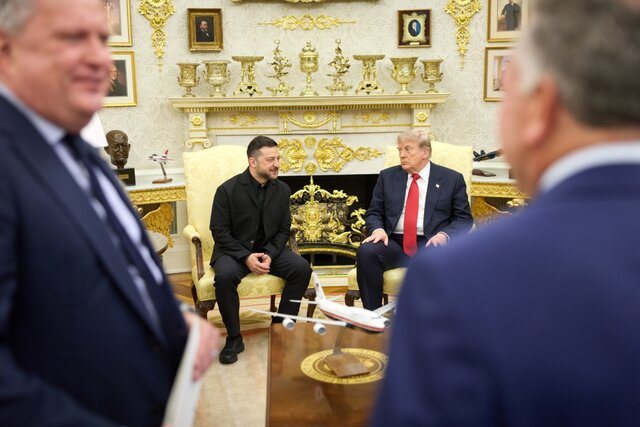 Зеленский убедил Трампа и сенат в возможности победы Украины