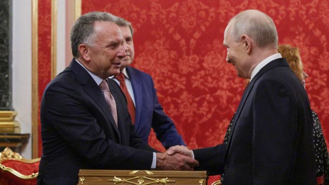 NYT: США и Россия обсуждают продажу зарубежных активов «Лукойла» в рамках переговоров по Украине